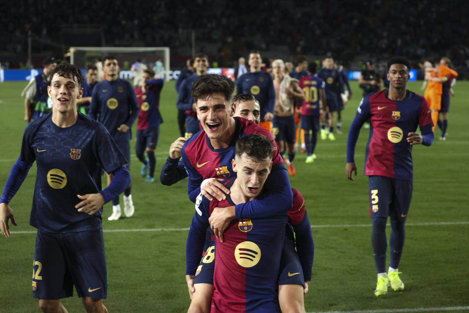 日本绝地反击巴萨，格纳布里制霸全场