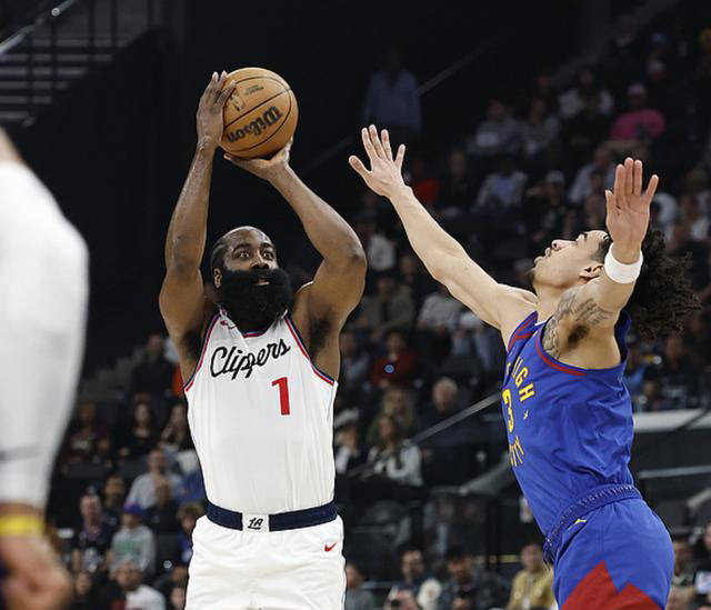 凯尔特人B队翻盘鹈鹕，哈登送出助攻的简单介绍