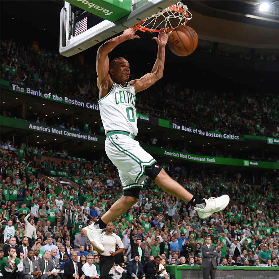 尼日利亚男篮强势土耳其男篮，布拉德利制霸全场