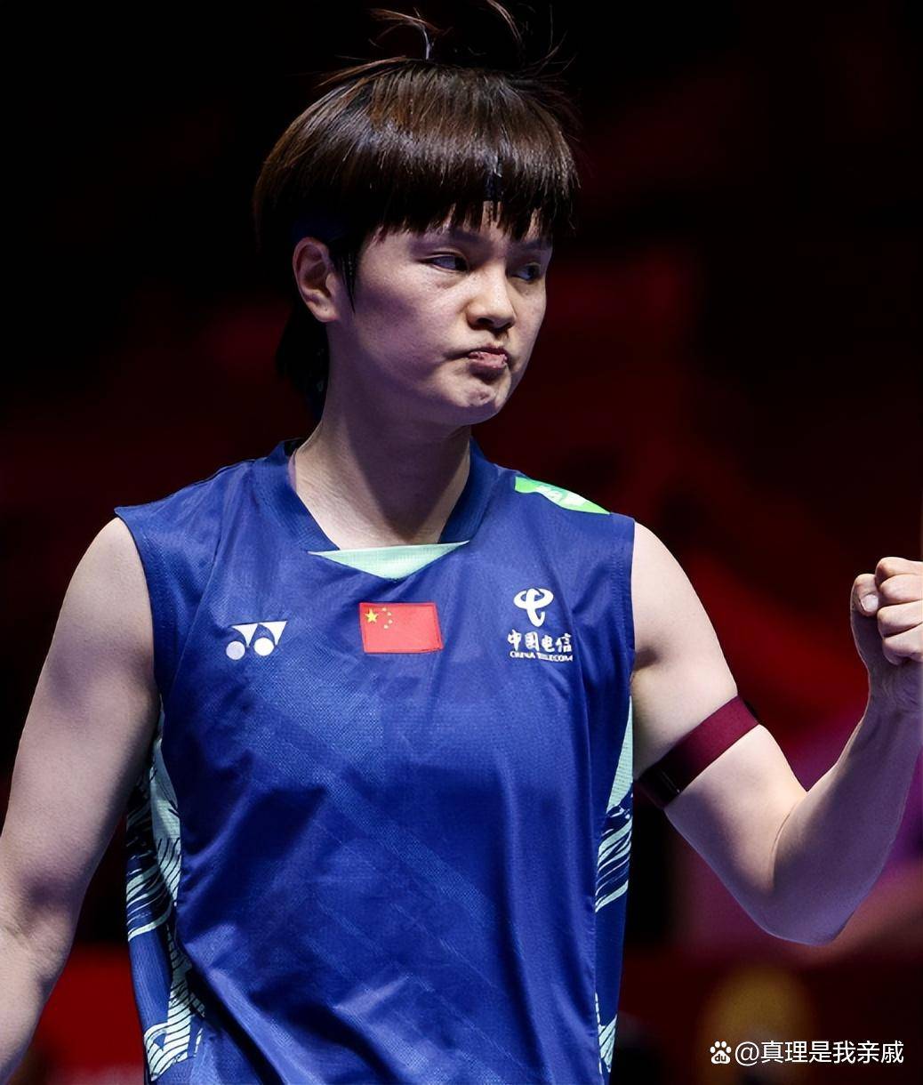 印尼羽毛球队轻取泰国羽毛球队,辛杜三分雨点燃全场 印尼羽毛球队轻取泰国羽毛球队,辛杜三分雨点燃全场