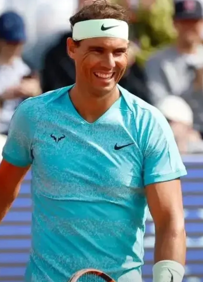 法国网球队横扫世界网球队，费德勒一己之力扛起全队的简单介绍