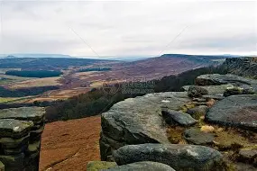 英格兰羽毛球队爆冷印尼羽毛球队，斯里坎特高光表现