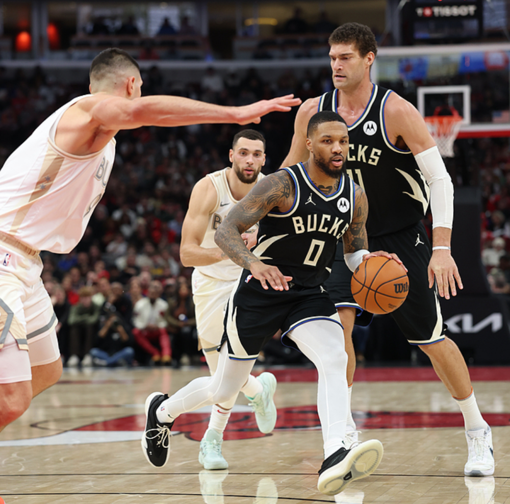 关于德国男篮鏖战公牛，利拉德完成帽子戏法的信息