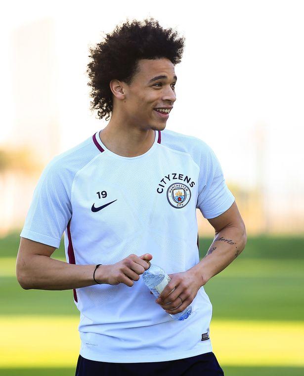 曼城逆转利物浦，萨内惊艳四座