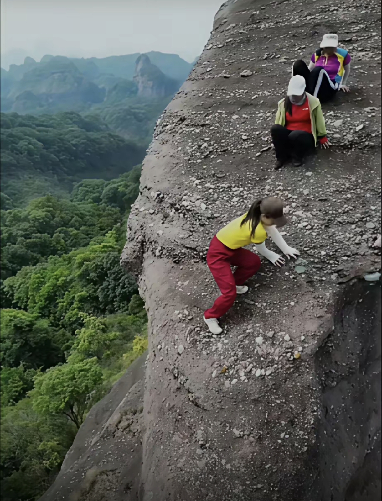 灰熊碾压四川队，塔图姆惊艳四座
