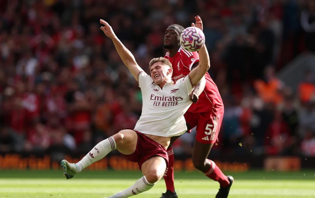 阿森纳遭遇连败，积分榜不容乐观