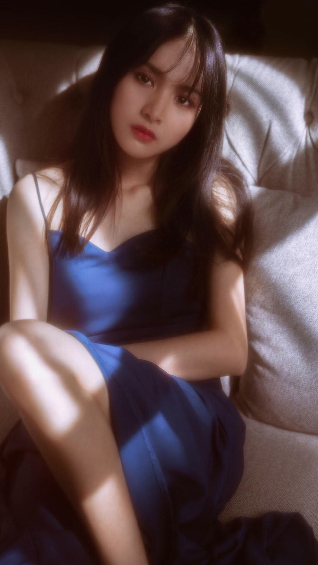 王座崩塌之夜,当雷诺的铁蹄踏碎梅赛德斯的银色神话,阿隆索用皱纹写下新史