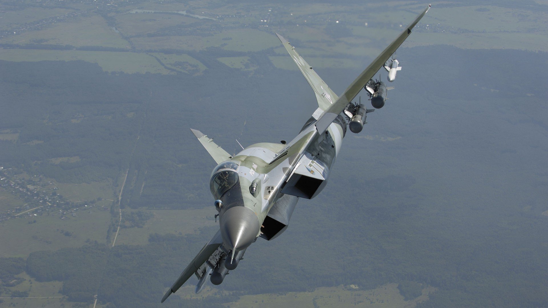 绝境天神！郑思维背身鱼跃救球，韩国队3-2险胜马来西亚