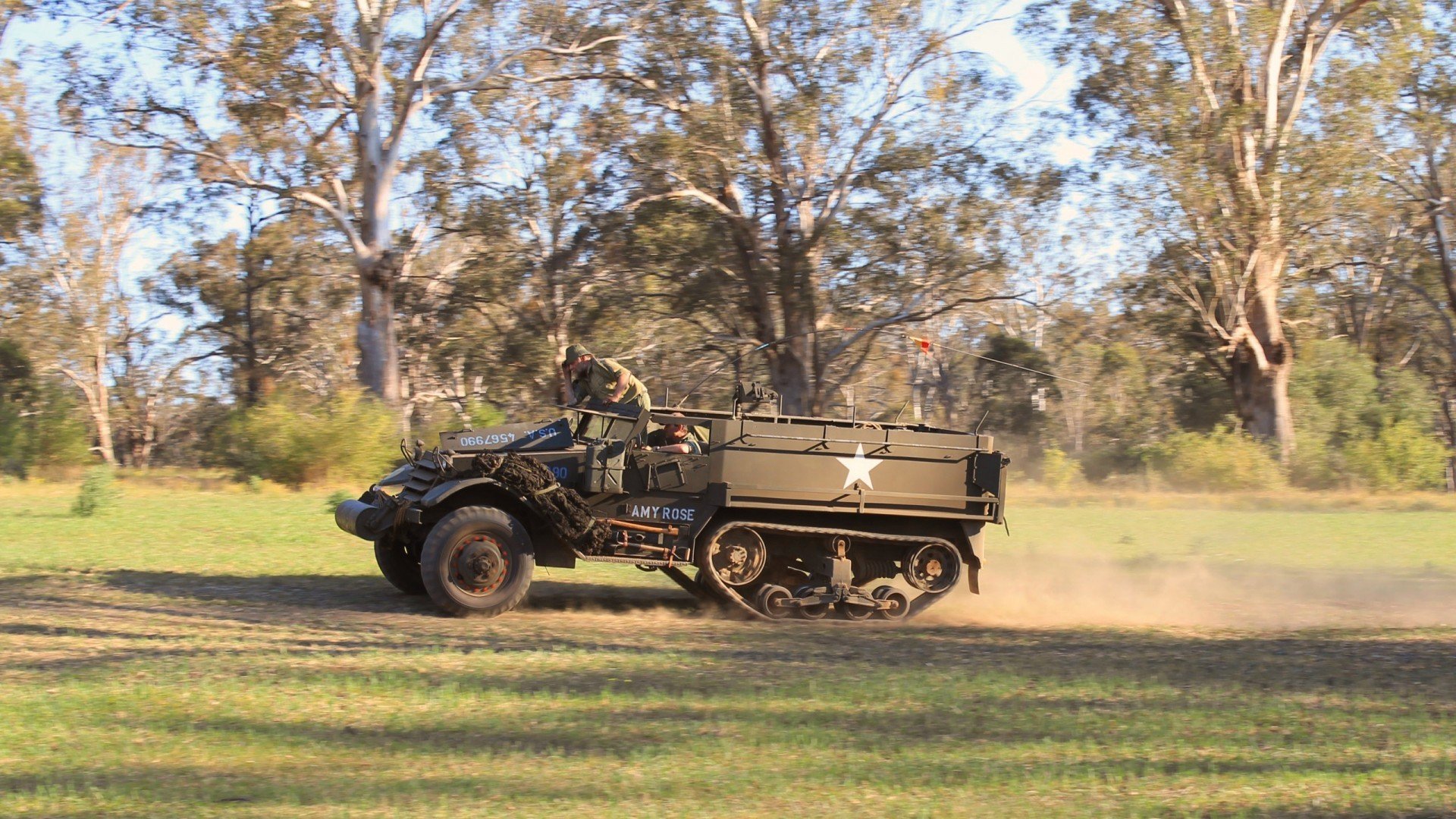 绝境神兵!蒂亚戈临危救主,导演波兰惊天逆转阿尔及利亚