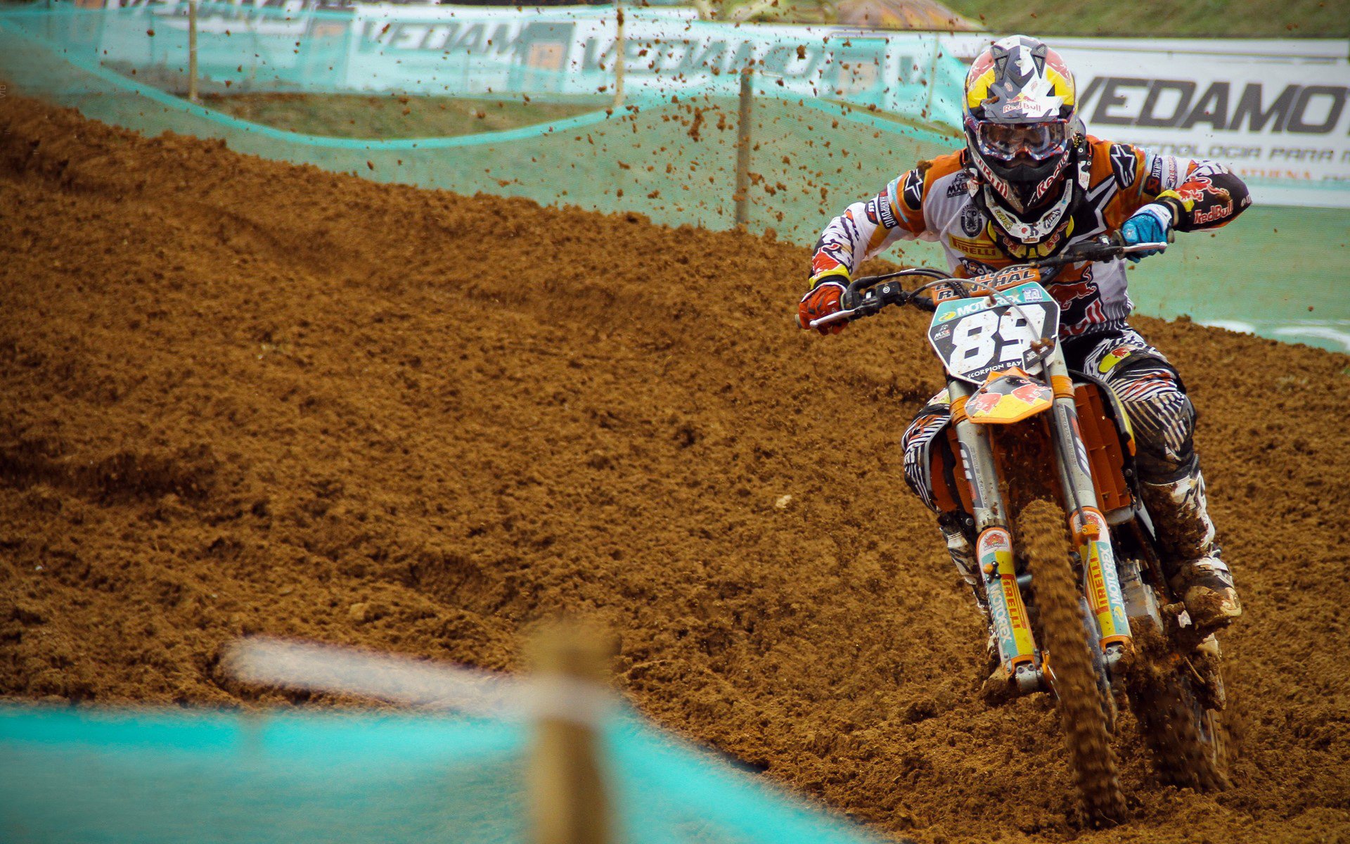 跨界爆发,从篮球的节奏到赛道的轮胎