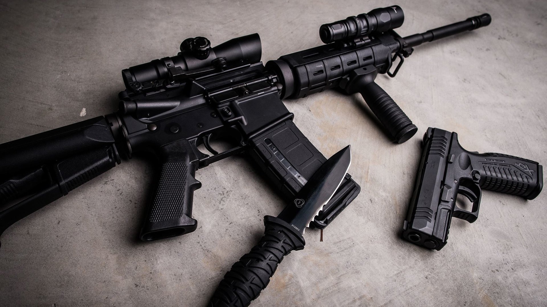 撕裂之网与无界疆场，从灰熊突围到约基奇的篮球哲学