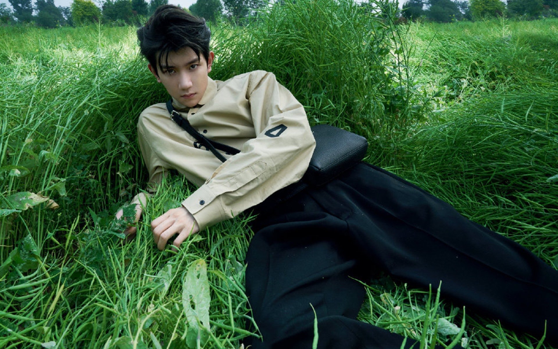 南美风暴席卷伊比利亚，国家德比的硝烟，与乌拉圭铁骑决胜都灵