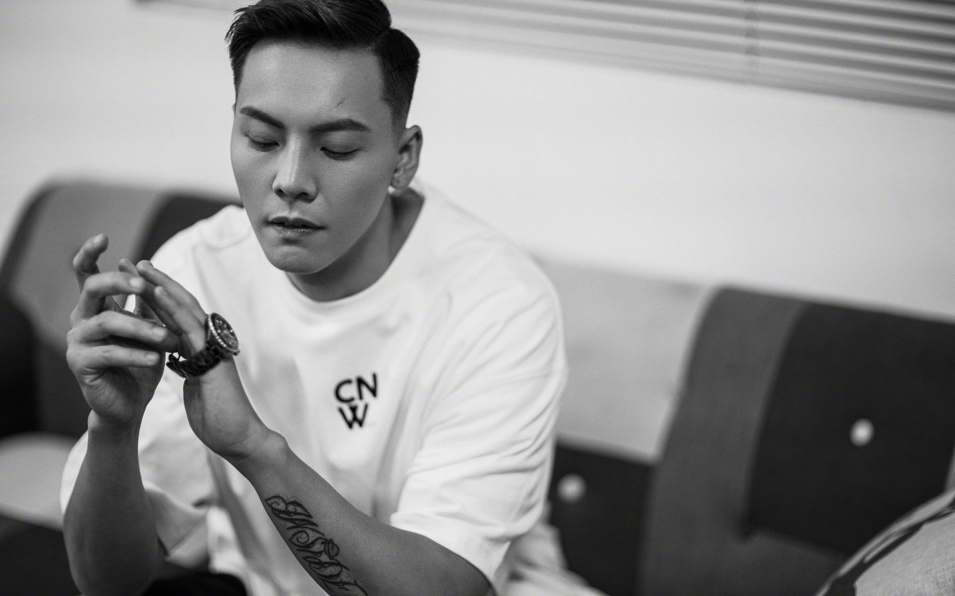 西甲国家德比焦点战与伊朗加时逆袭多特蒙德，足球世界的激情交响