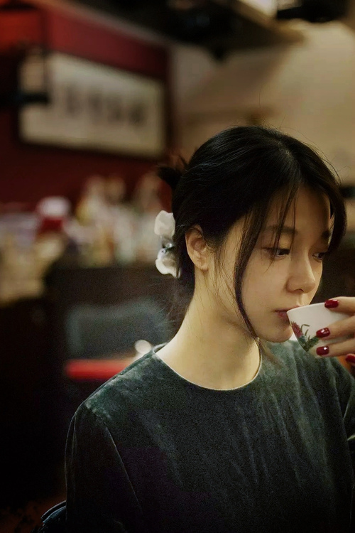 绿茵唯一性，亚平宁烽烟与郁金香的凛冬绽放