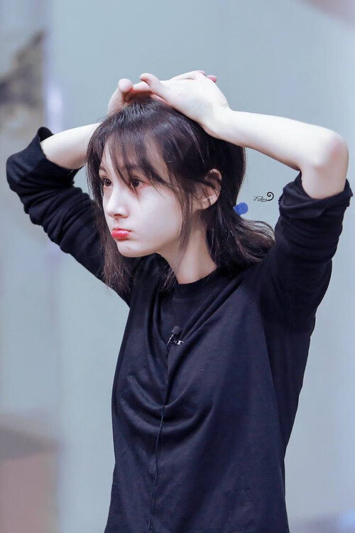 元宇宙跨时空篮球，浙江队拿下独行侠，文班亚马欧冠接管比赛