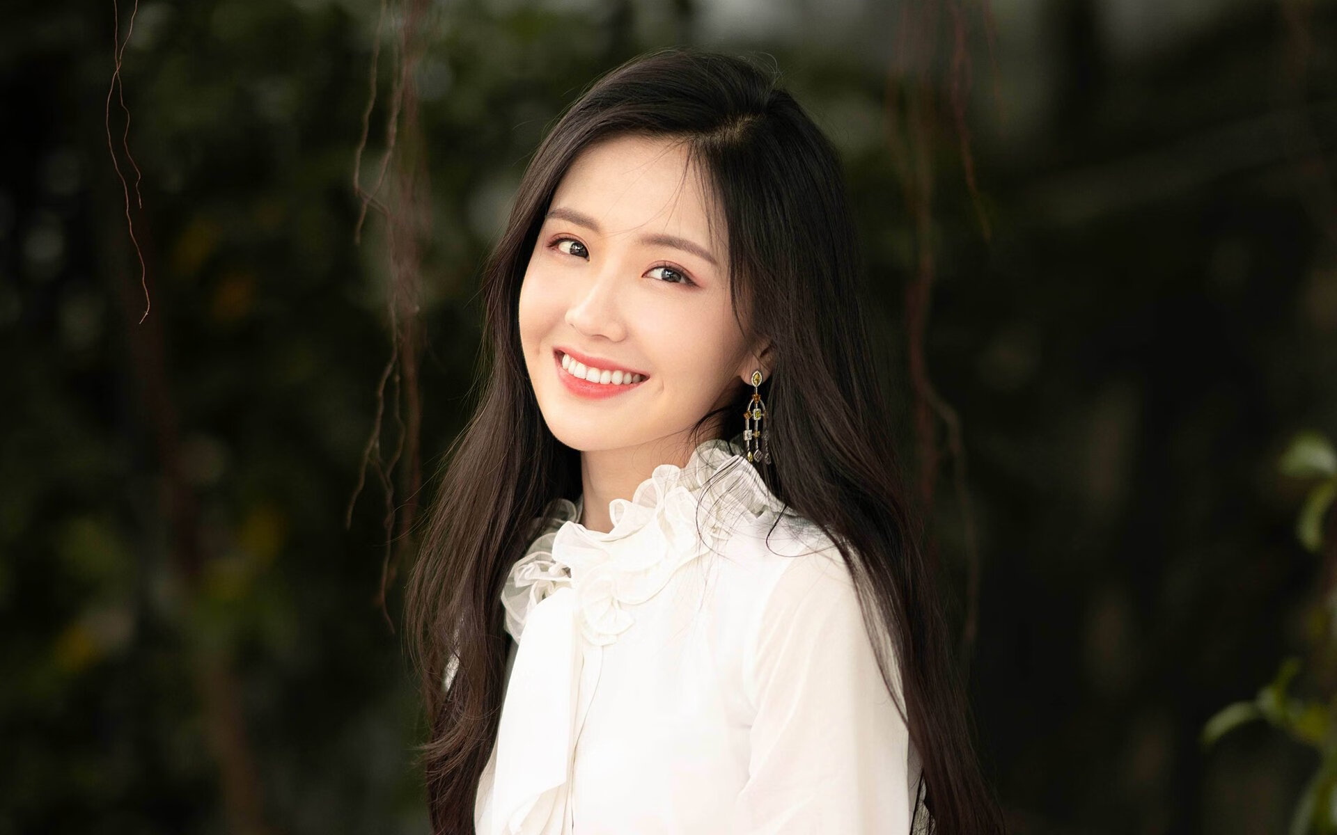 黄蜂体系踏平新疆防线，哈利伯顿如何成为终极胜负手？