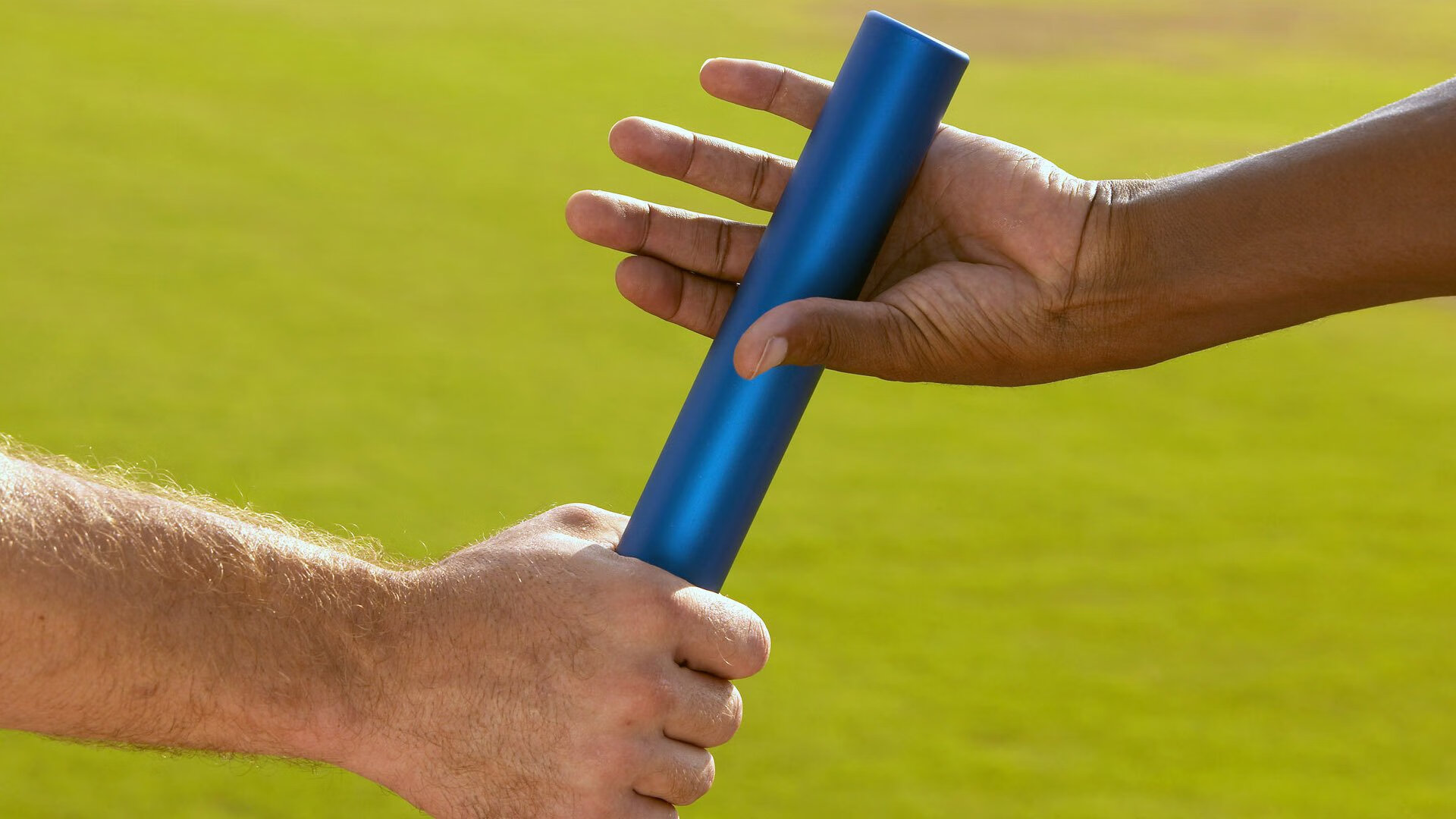 黄蜂体系踏平新疆防线，哈利伯顿如何成为终极胜负手？